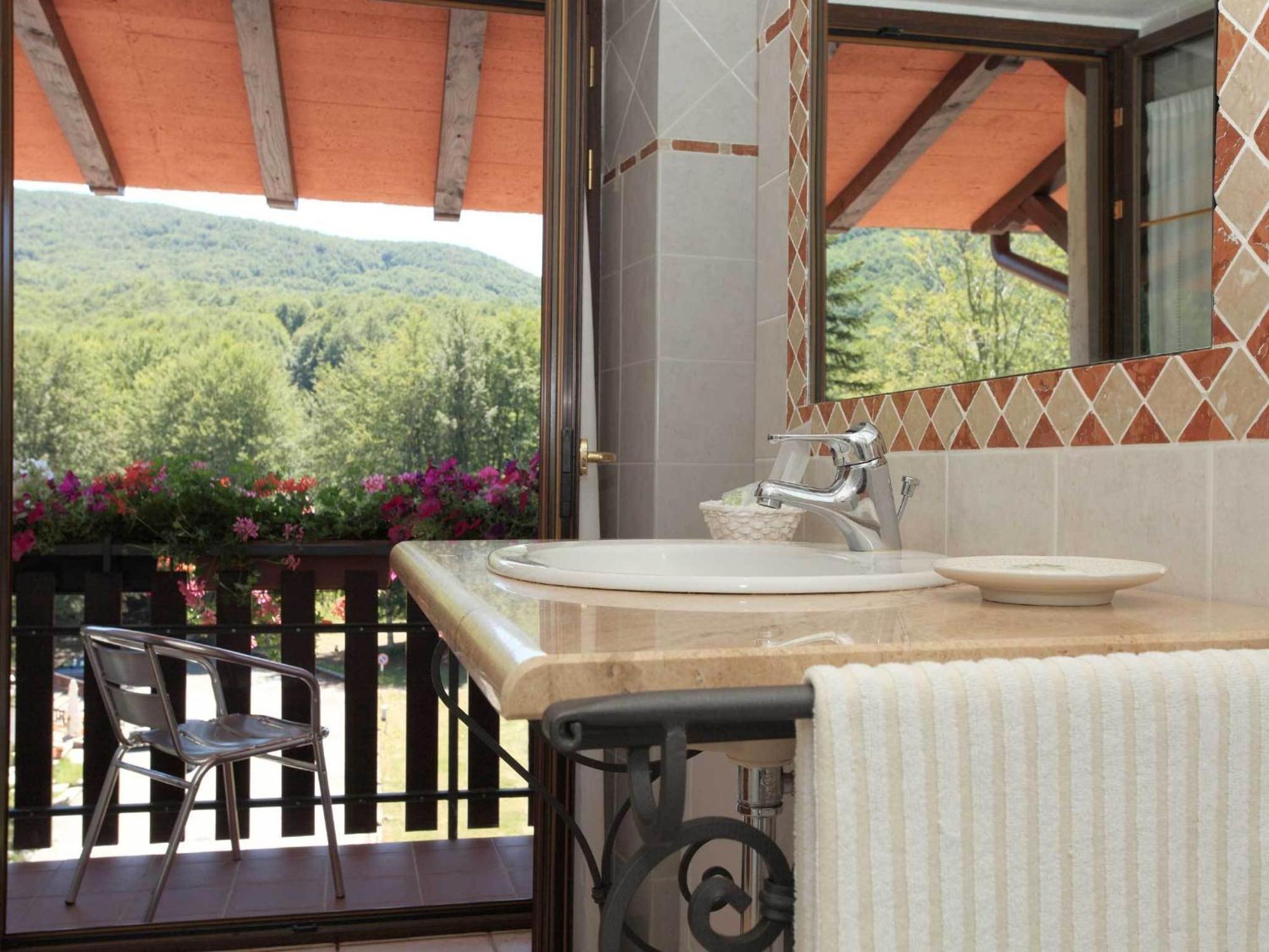 Albergo Le Macinaie - Monte Amiata Castel del Piano  Eksteriør bilde